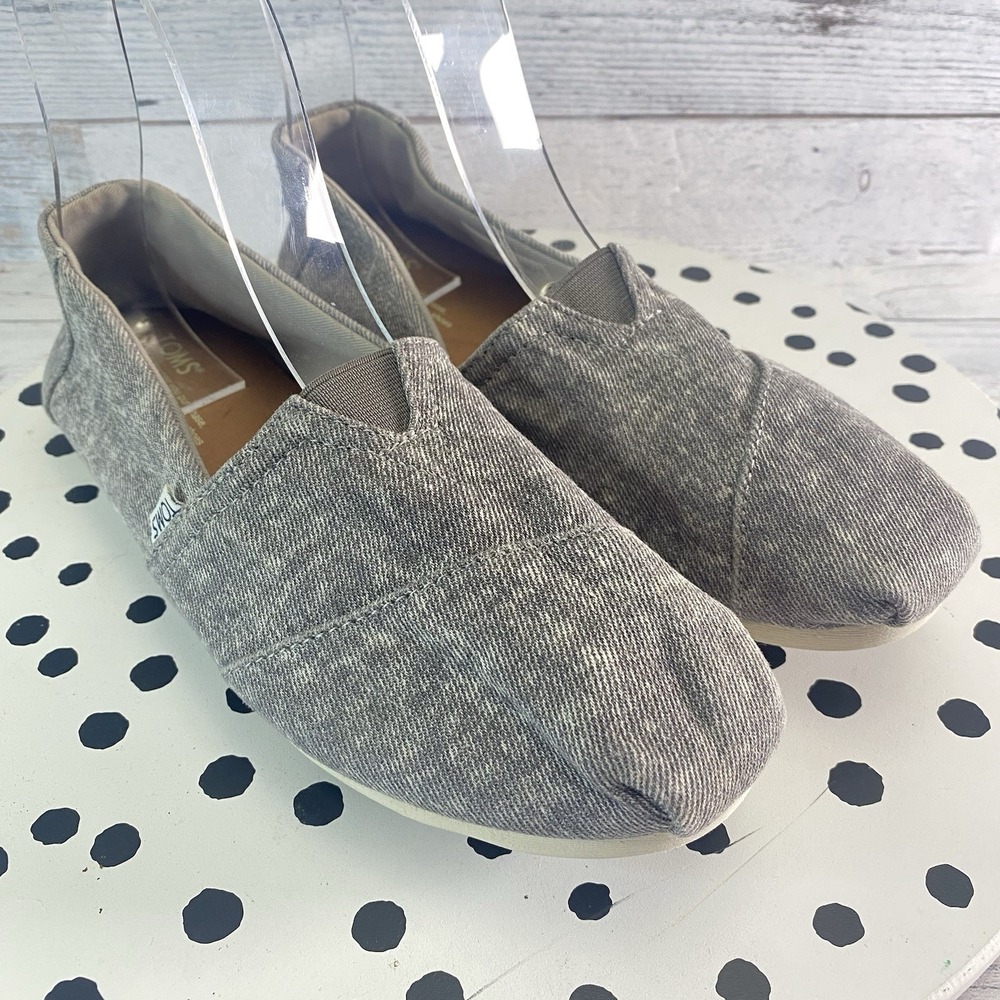 Toms Shoes Womens 9.5 Gray Classics Slip On Casual Canvas Flats Comfort Walking